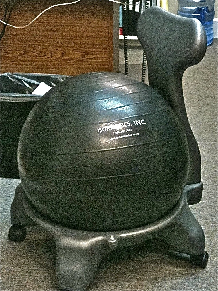 Simple Desk Exercises In The Office Office Chairs For Heavy People   Balance Balls 